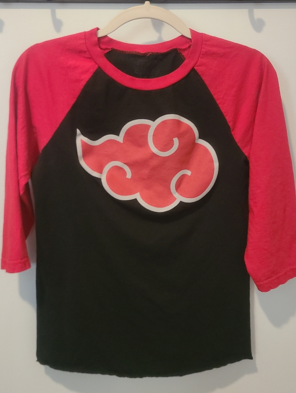 Naruto Shippuden Akatsuki Cloud Shirt Black Red - Picture 2 of 4